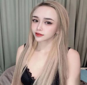 Tourism service shift